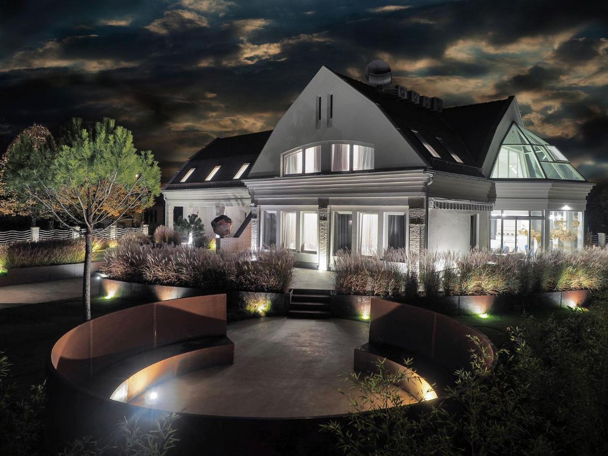 Hotel Bestseller Kecskemét Exterior foto